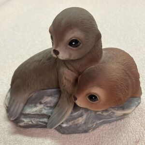 Masterpiece Porcelain by Homco Baby Seals Figurine 1981